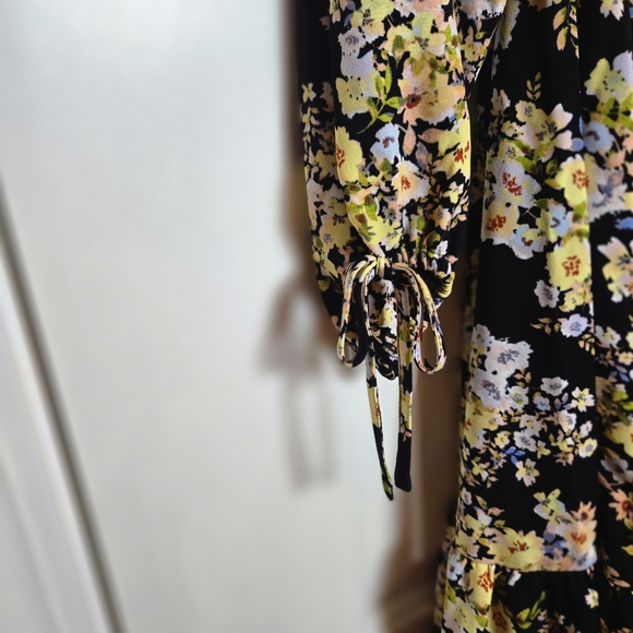 Floral Black Dress - Picture 2 of 4